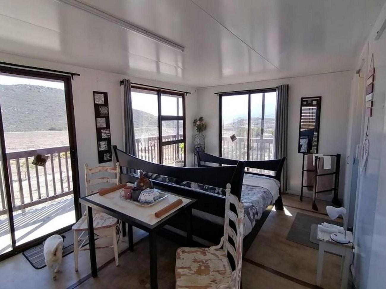 Romantic Cottage Barrydale Room photo