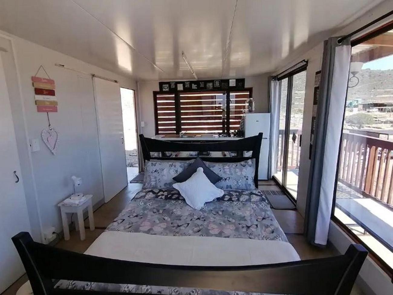 Romantic Cottage Barrydale Room photo